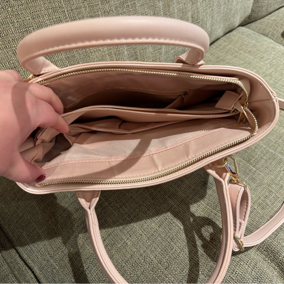 Concealed carry purse - Picture 2 of 4